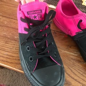 Black & Hot Pink Converse